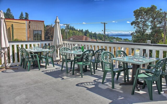The Old Courthouse Inn