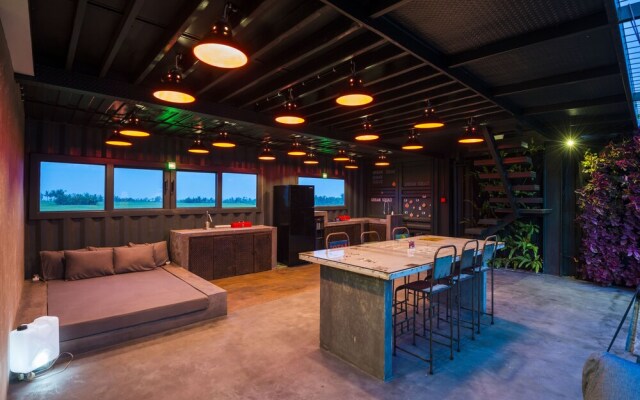 Urban Villa - Joshua District