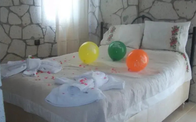 Munevver Abla Ev Otel