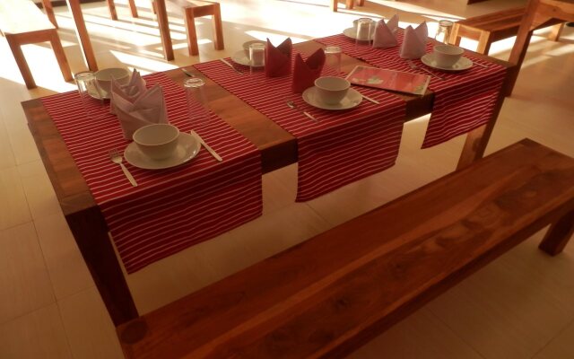 Lanka Beach Hotel