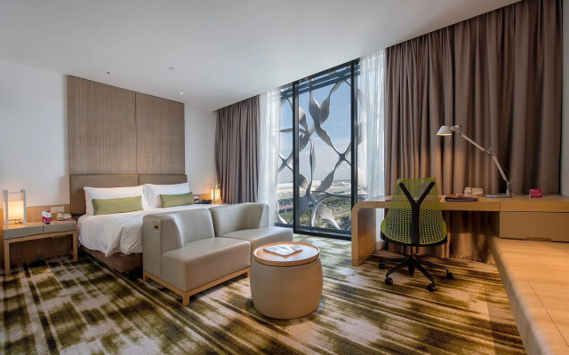 Crowne Plaza Changi Airport by IHG