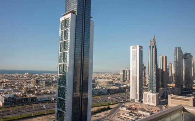 Executive Bay Tower B