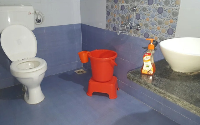 OYO 75800 The Royal Mini Resort