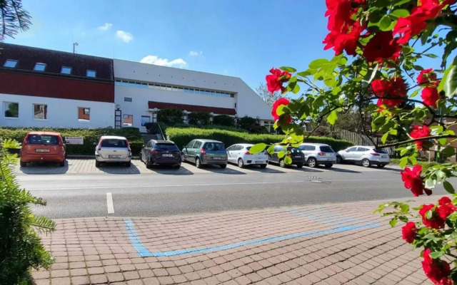 Park Hotel Pruhonice
