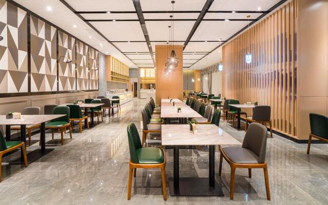 Atour Hotel Lugu Changsha