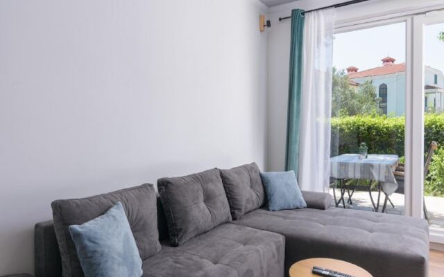 Apartments Vujina
