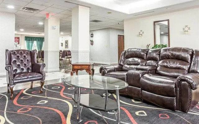 Baymont Inn And Suites Marietta