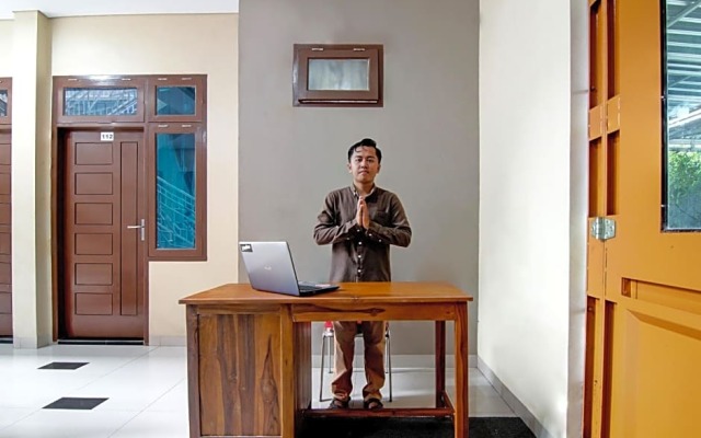 OYO 91066 Wisma Cemara