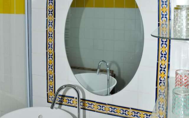 House With 3 Bedrooms in Bayon-sur-gironde, With Pool Access, Enclosed