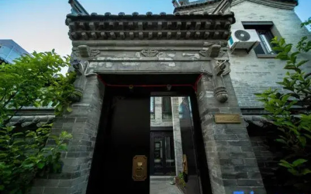 Rain Darden Homestay