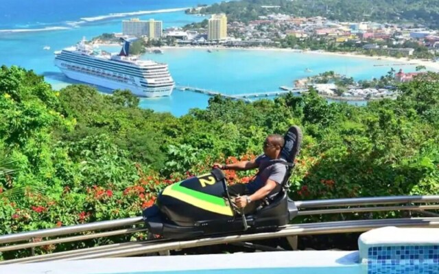 Modern Apartment Montego Bay in Jamaica