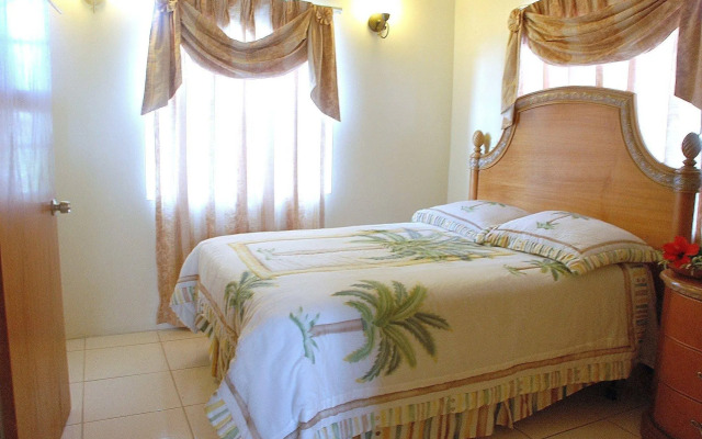 Connie's Comfort Suites