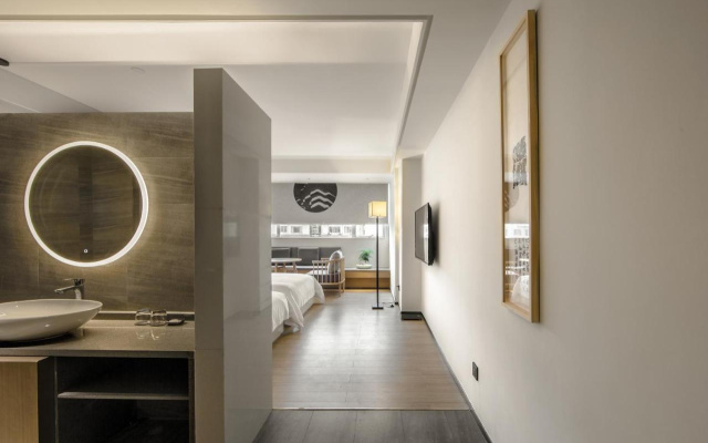 Shuge Arts Hotel