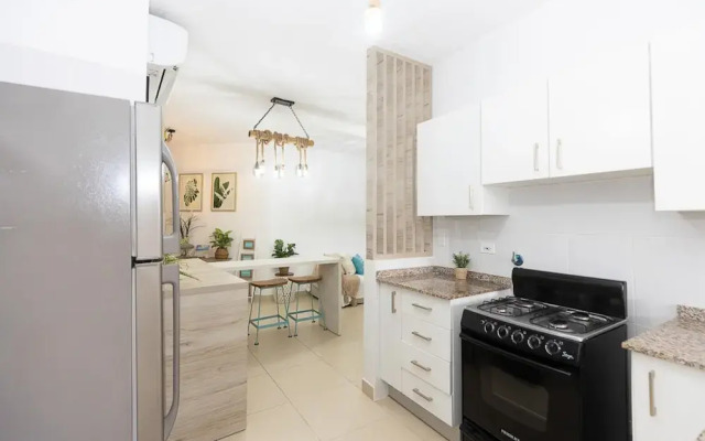 The Farallon Beach Condo by Acomodo
