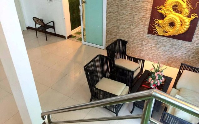 Sea Breeze Resort