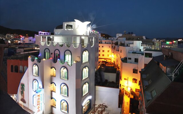 Tongyeong City Guesthouse