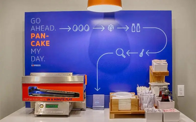 Holiday Inn Express Beeville