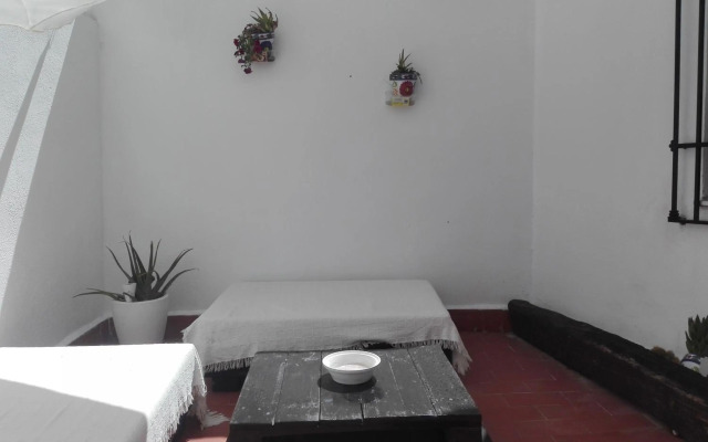 Bonito Ap Centrico Patio Wifi Parking Gratis.