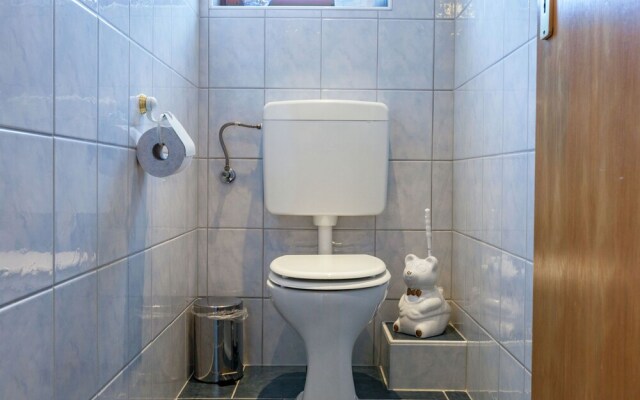 Spacious Apartment In Längenfeld near Ski Area