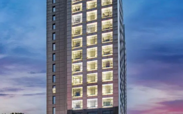 Qianhe Holiday Hotel
