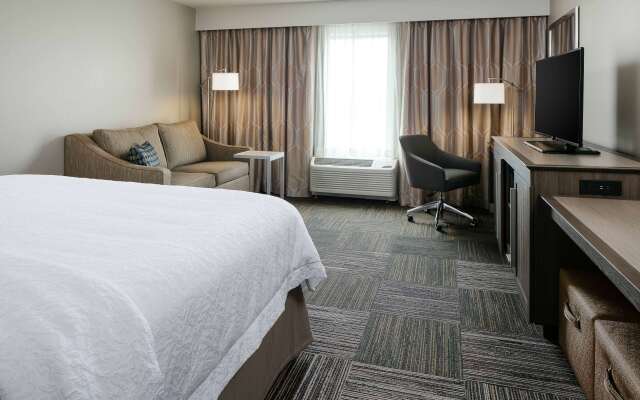 Hampton Inn & Suites Hudson