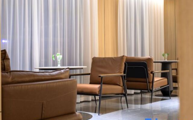 Lavande Hotel