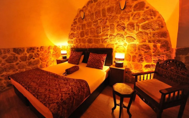 Kadim Otel