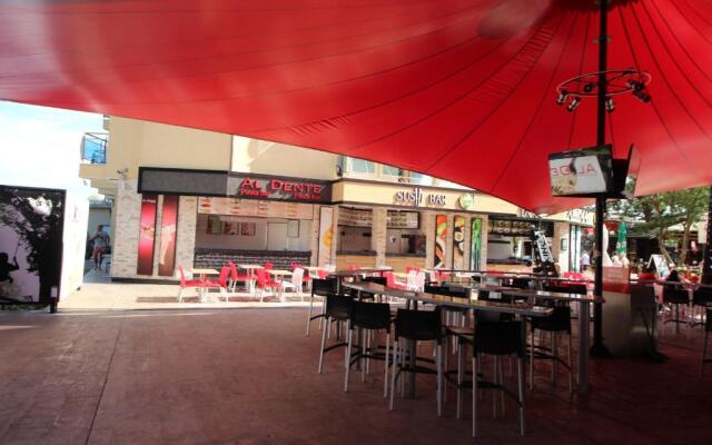 Menada Midia Apartments