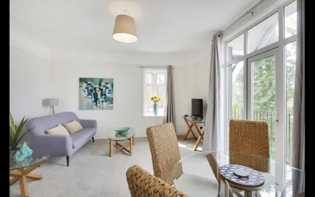 Stunning 2-bed Apartment in Tunbridge Wells