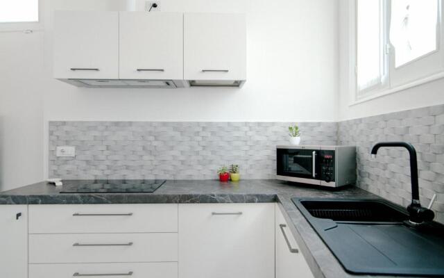 Bright Home -By House Of Travelers-