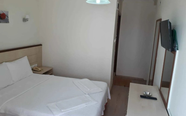 Ayhan Otel