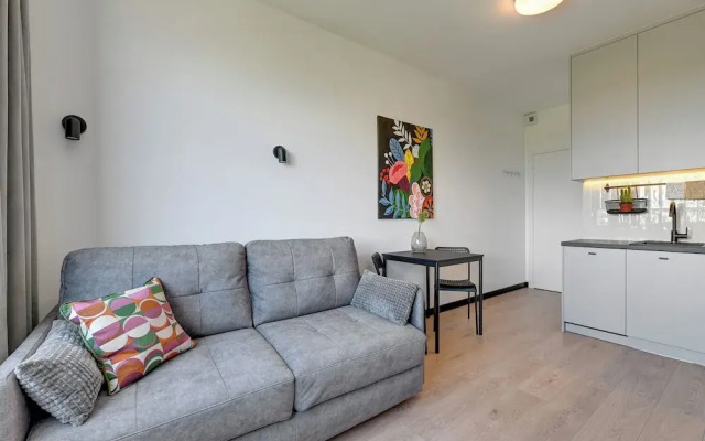 Doki Living & Foodhall by Downtown Apartments