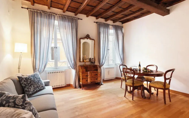 Monti  Apartments