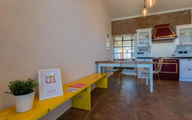 Graffiti Apartment by Wonderful Italy