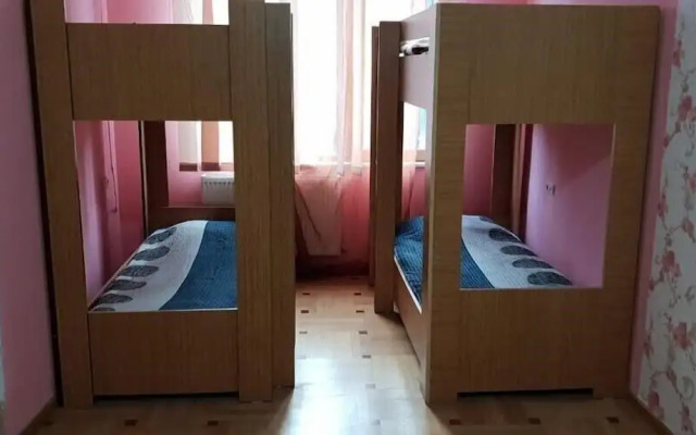Apartament on Shartava str.