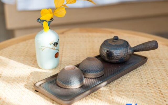 Xitang Joy Lake Homestay (Kunming Sunac Dianchi Houhai Store)