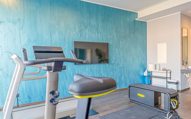 Icon H 406 Suite Business