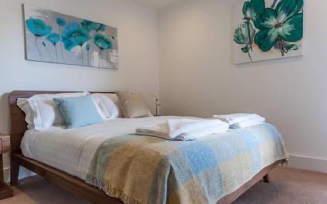 Camstay Riverside