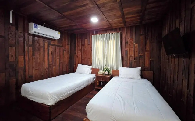 Punnattha House by Peema Villa