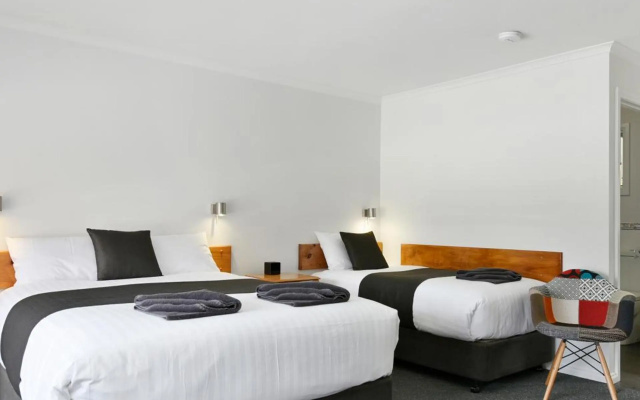 Masons Cottages – Guest Rooms – Taranna