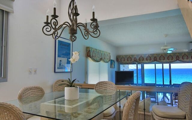 Dream Villa Cupecoy Beach Club A