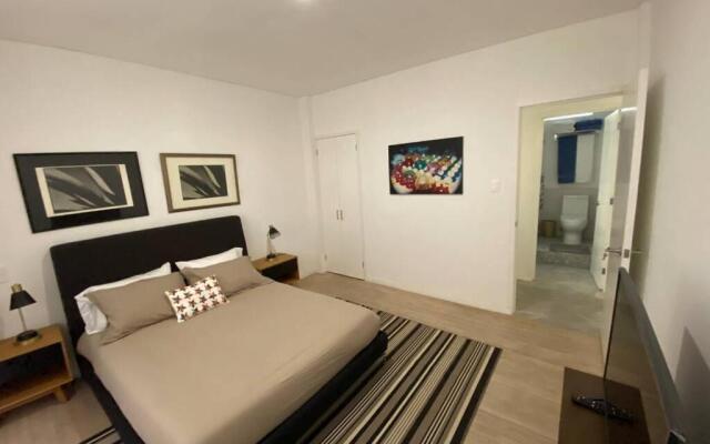 Best Location 3 bedroom apt in CONDESA