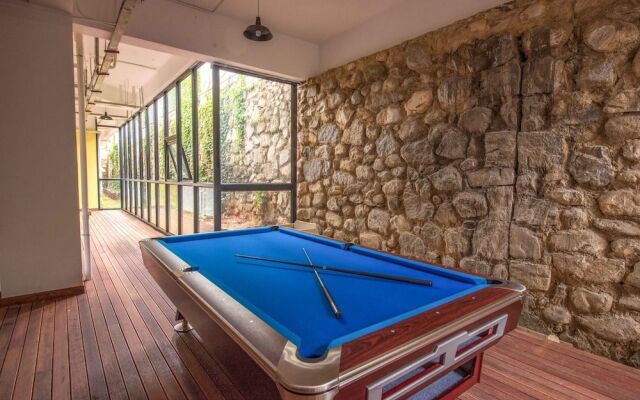 Floral Hotel Dali Luchun Garden