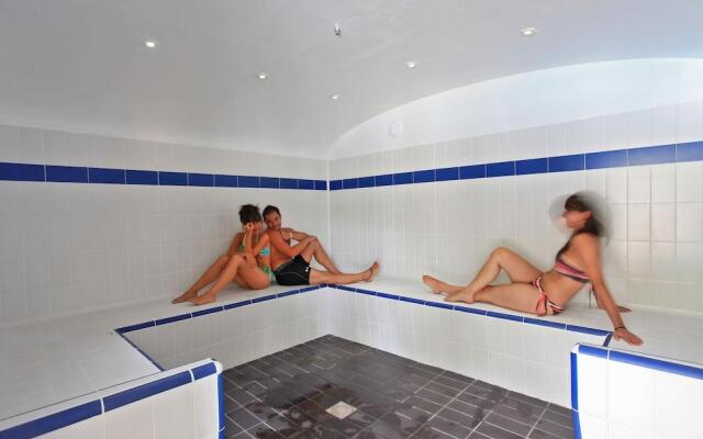 Albirondack Park Camping Lodge and Spa