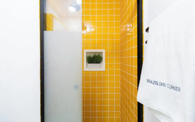 Vista Incrível com piscina e academia