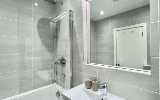 2 Bedroom Apartment in South Hampstead