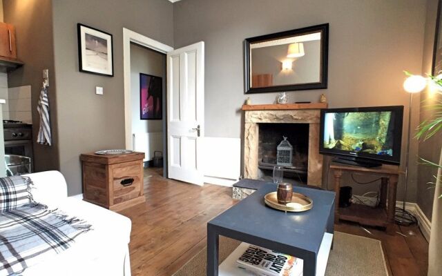 1 Bedroom Flat In Edinburgh