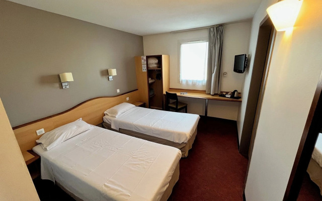 Brit Hotel Confort Montauban