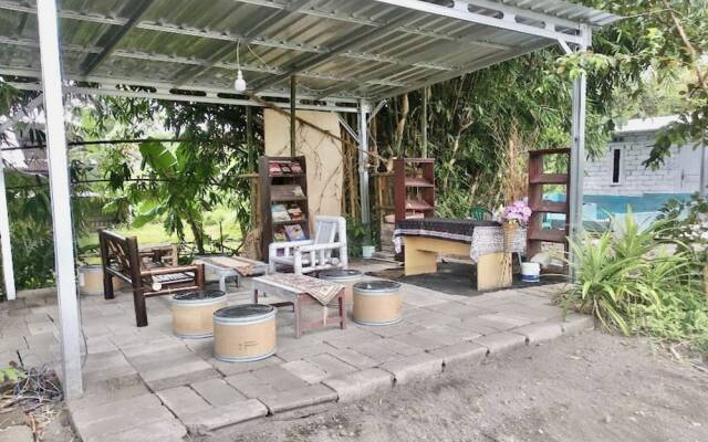 OYO Homes 93599 Homestay Bambu Oerip Syariah