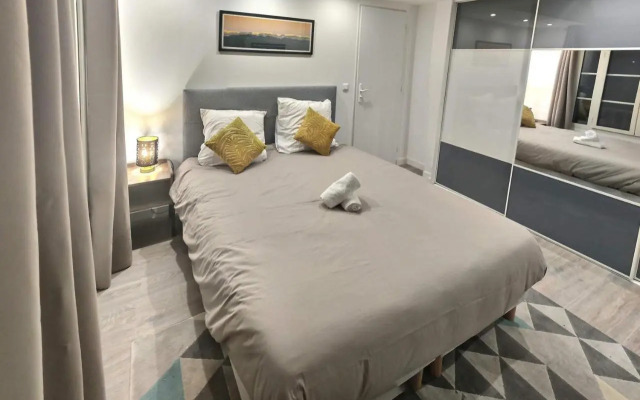 Superbe, T2 élégant, Neuf, Parking